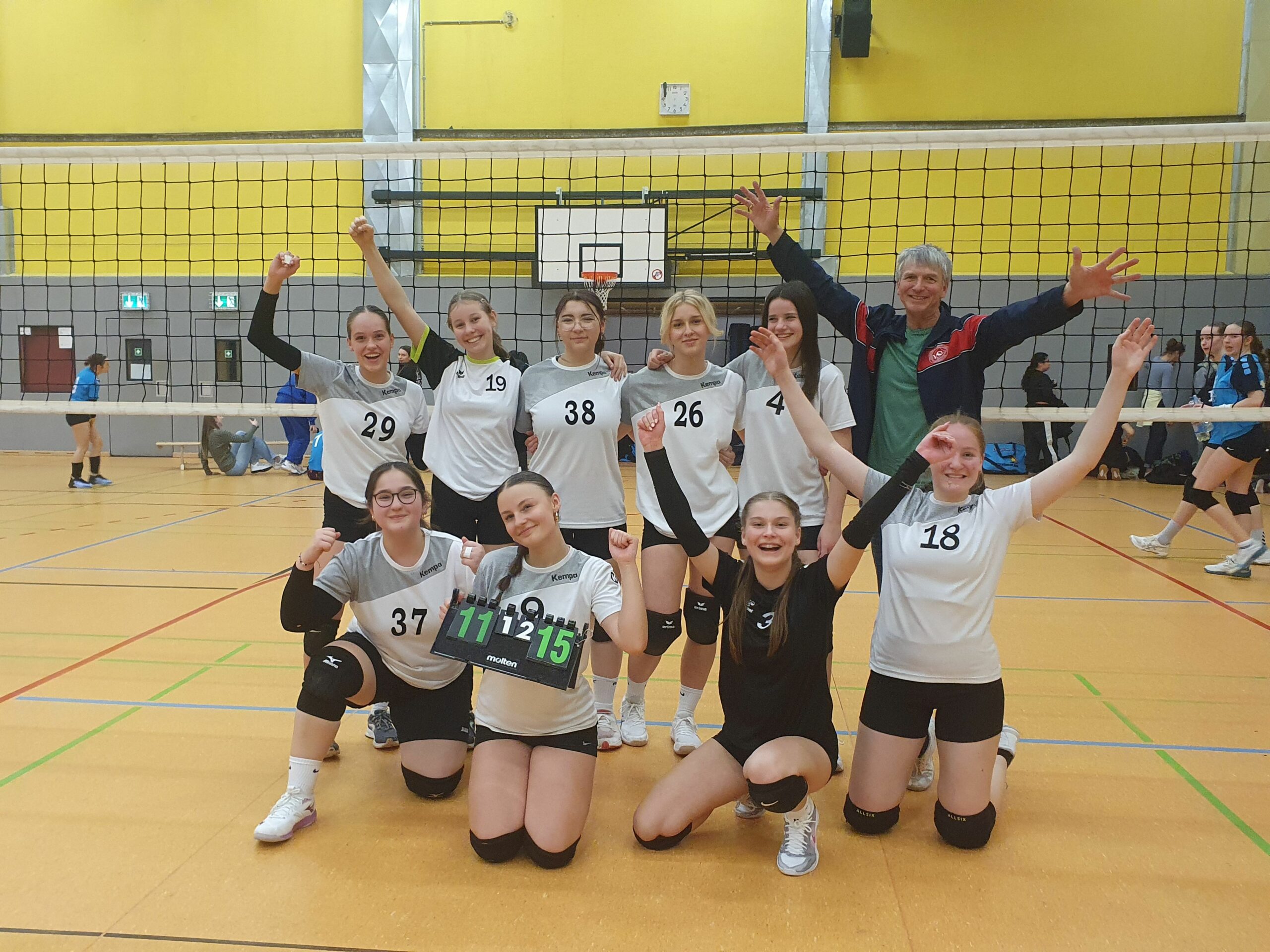 Mannschaftsfoto-wU18_2025 Unsere weibliche U18-Mannschaft 2025